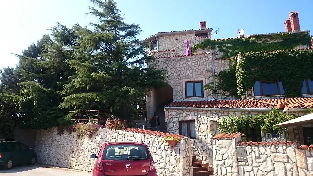 Collins Apartments Pula Croatia